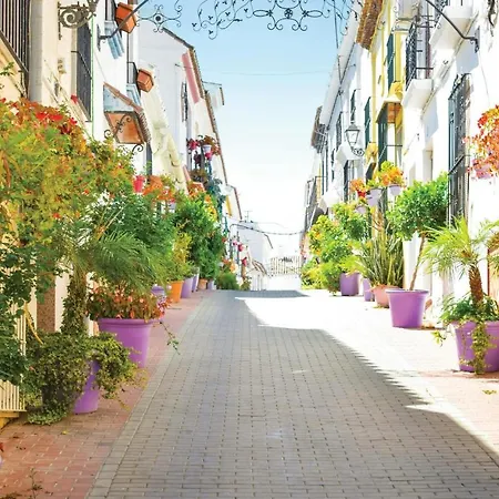 Apartman Amazing In W/ Indoor Swimming Pool, Wifi And Outdoor Swimming Pool Estepona
